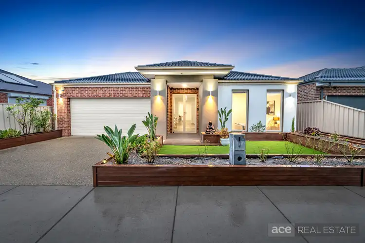 14 Quadrant Drive