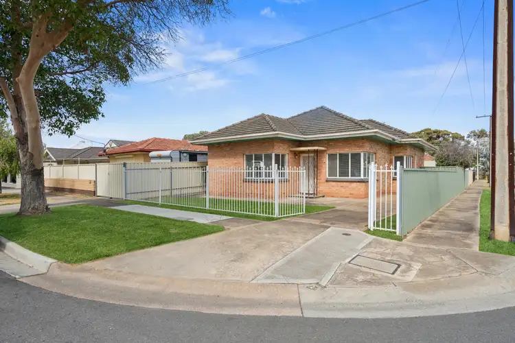 2 Palm Avenue