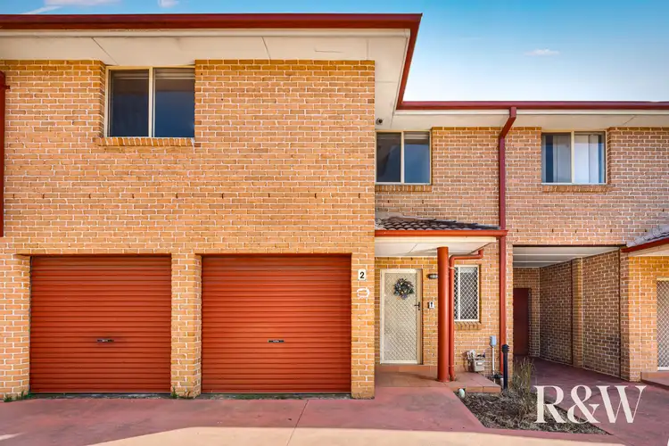 1 Victoria Road