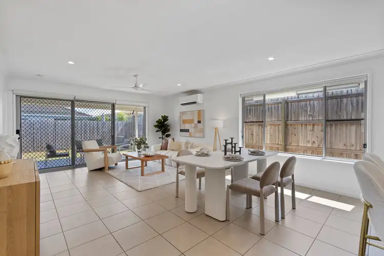 14 East Beaumont Road