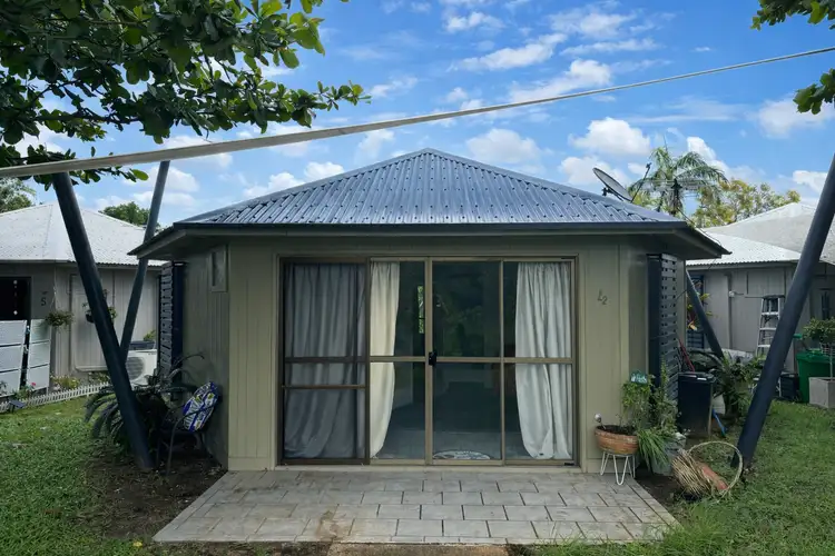 7 Griffin Avenue