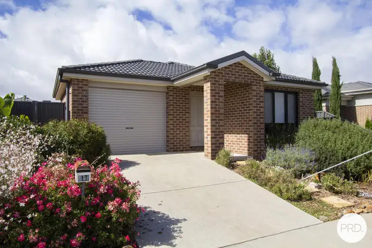 17 Cahill Close