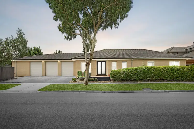 3 Brightstone Drive