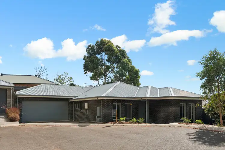 9 Corella Avenue