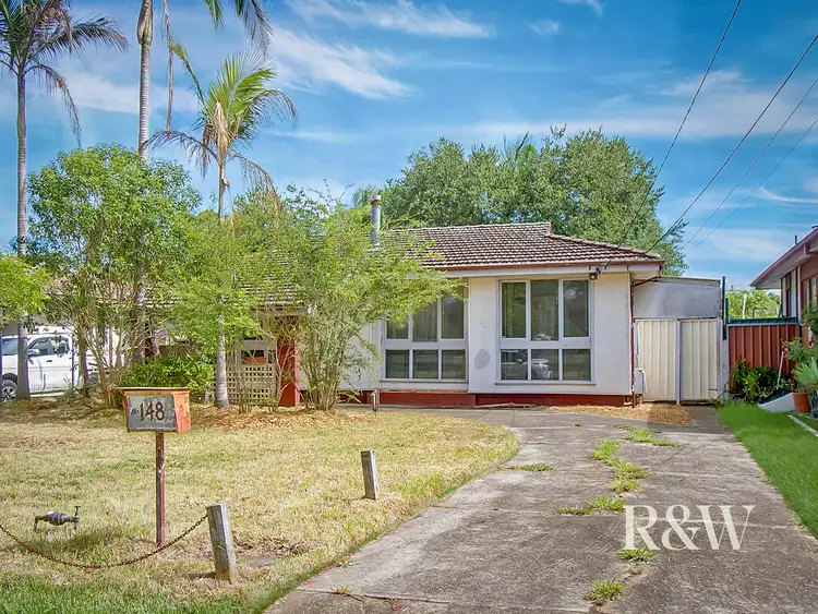 148 Sedgman Crescent