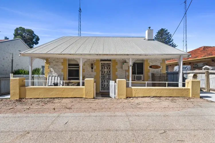 11 Milne Terrace