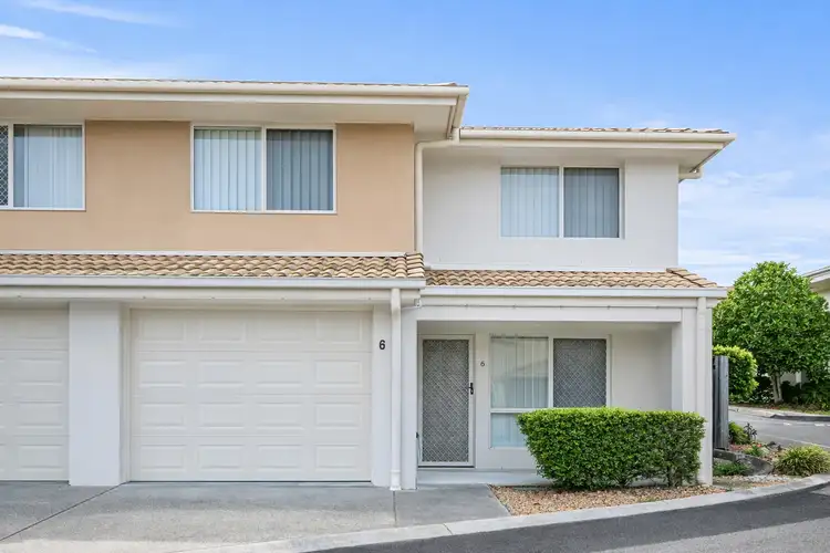 18 Mornington Court