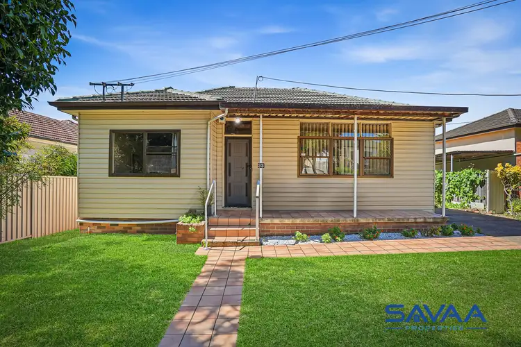 33 Endeavour Street