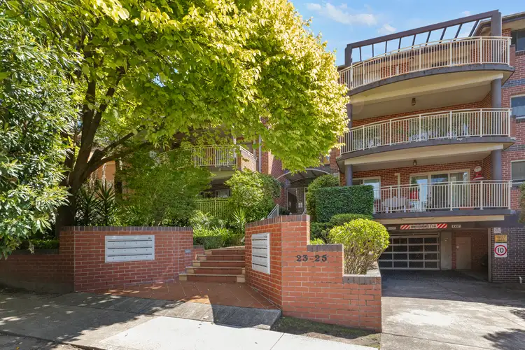 23-25 Burdett Street