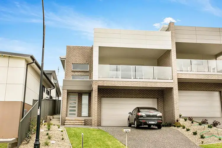 21A Woolgunyah Parkway