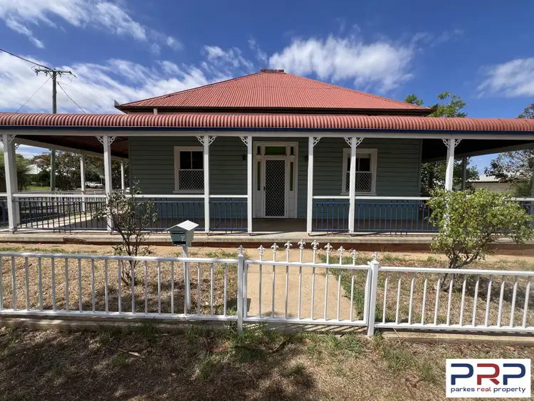 7 Mitchell Street