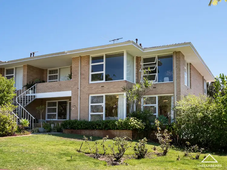 30 Queenslea Drive
