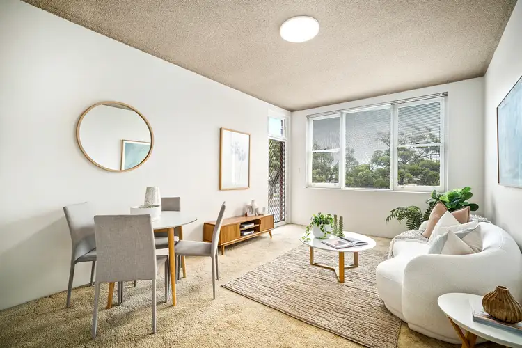 162-166 Chuter Avenue