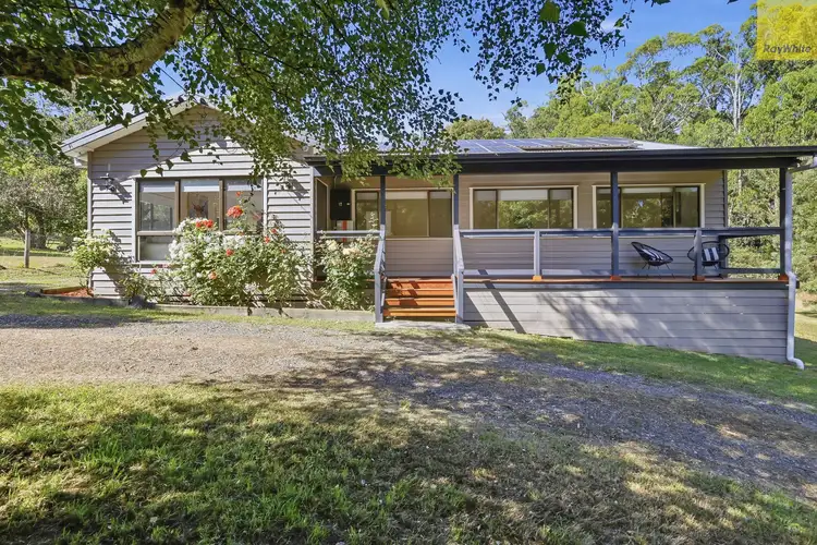 17 Simmons Reef Road