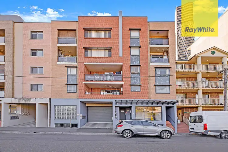 12 Kendall Street