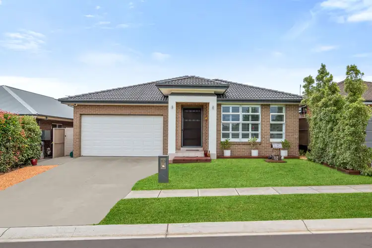 13 Pekin Street