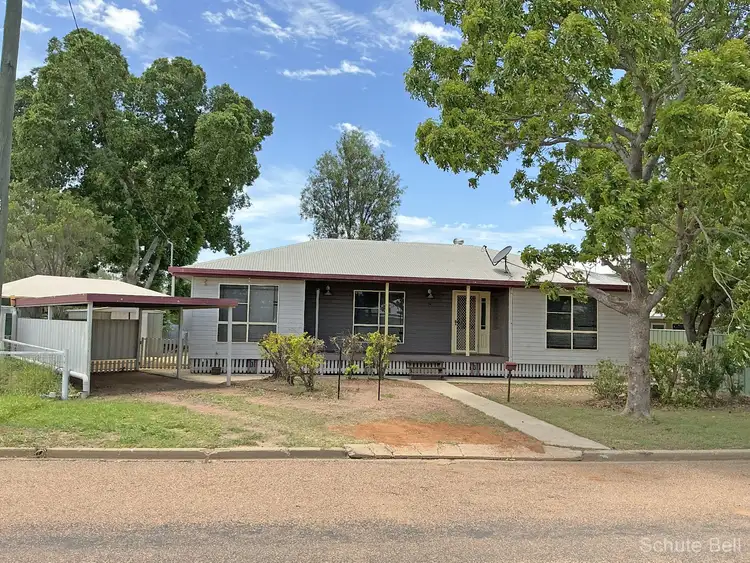 74 Falcon St