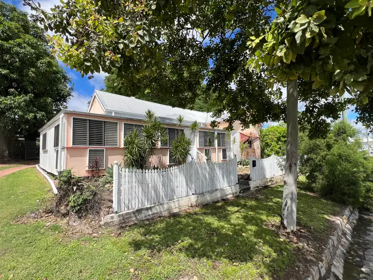 8 Hodgkinson Street