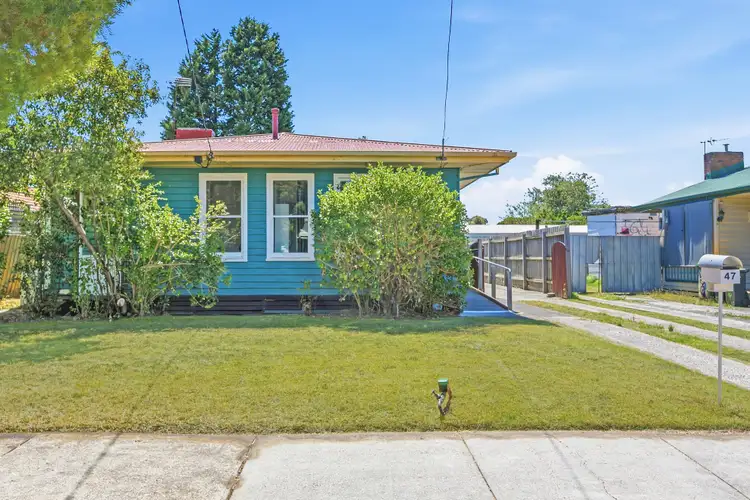 47 Lane Crescent
