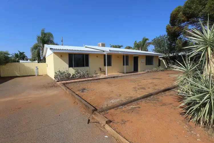 25 Callitris Road