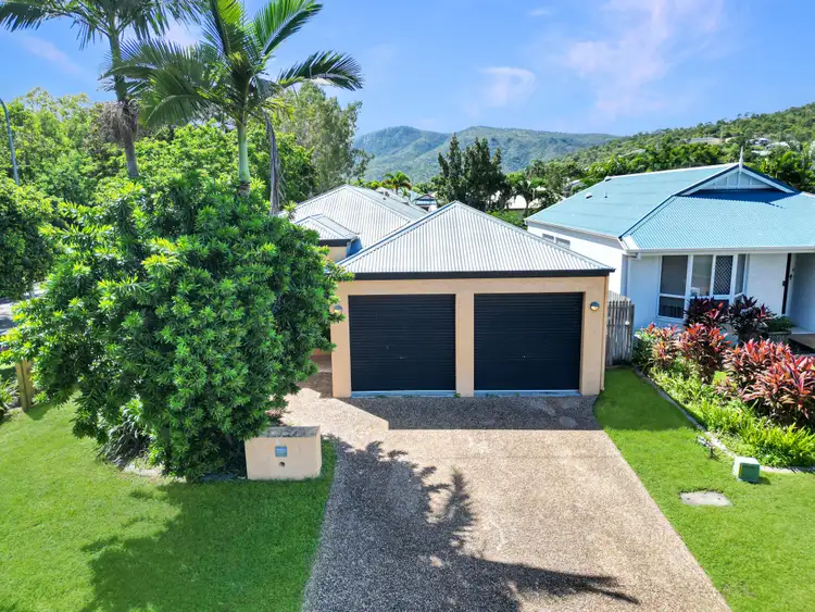 6 Carallia Place