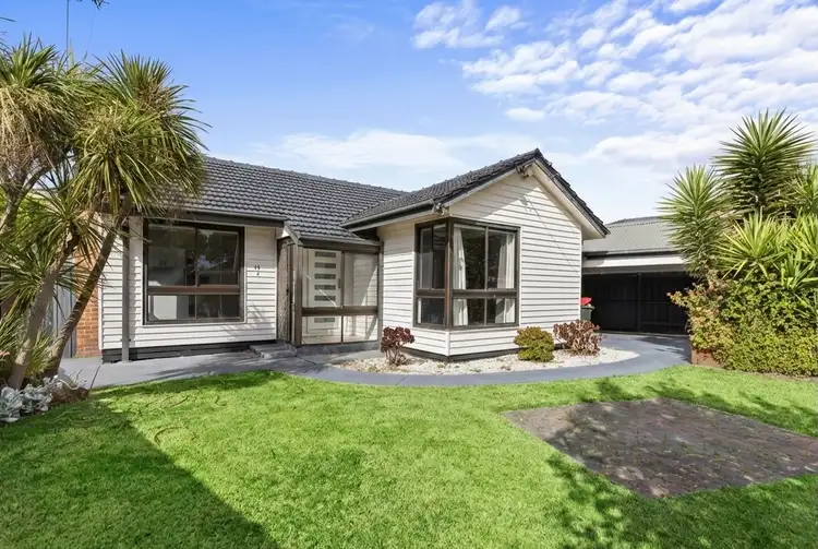 13 Bindi Street