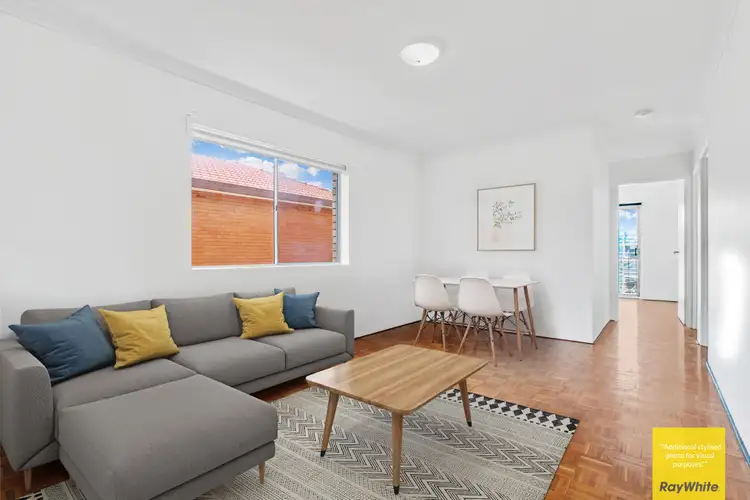 9 Doncaster Avenue