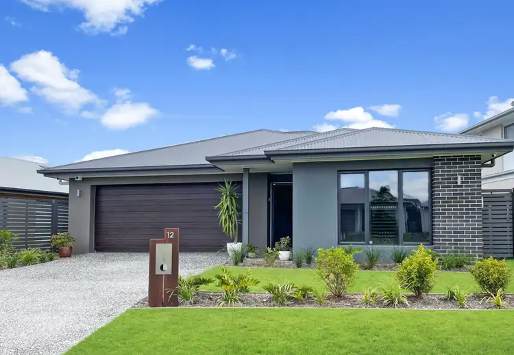 12 Skybury Street