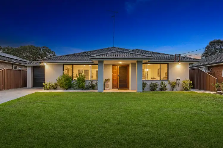 70 Greenmeadows Crescent