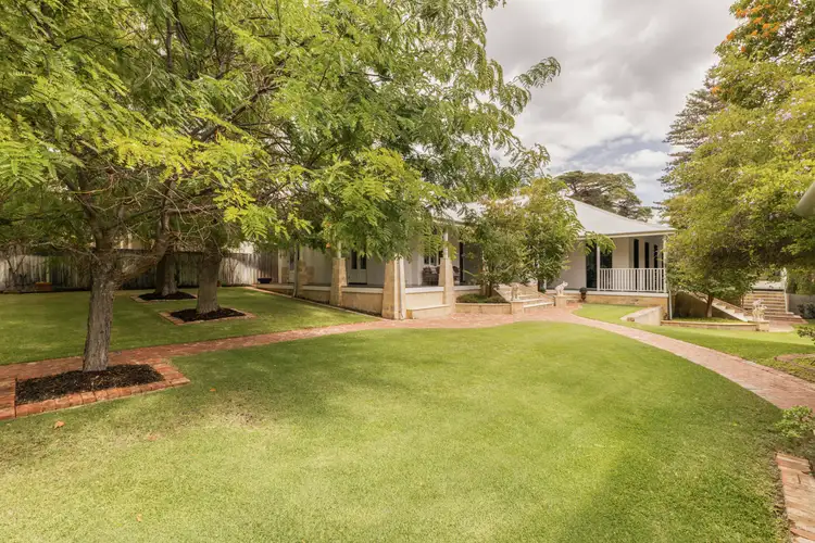 15 Grange Street