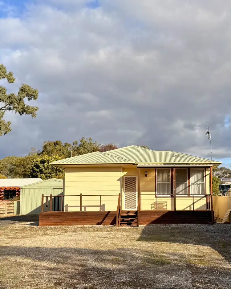 196 Victoria Parade