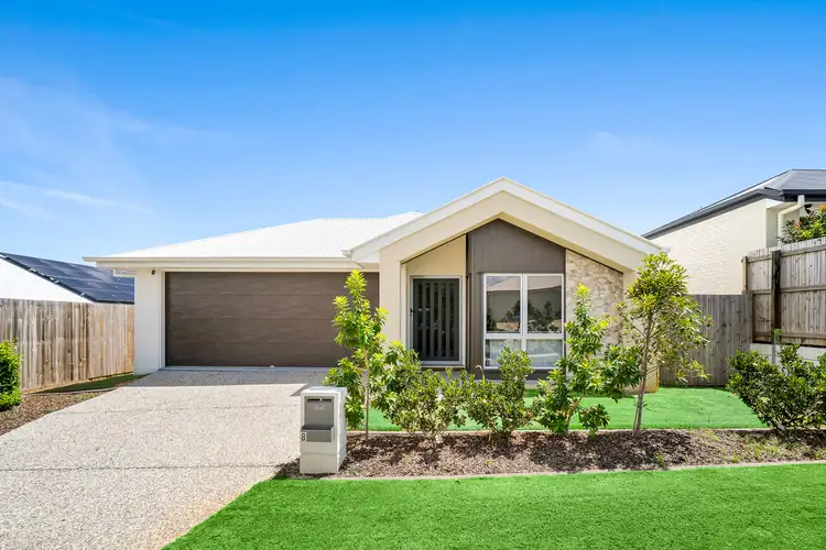 8 Porter Way
