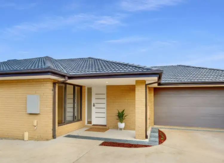 1 Argus Court