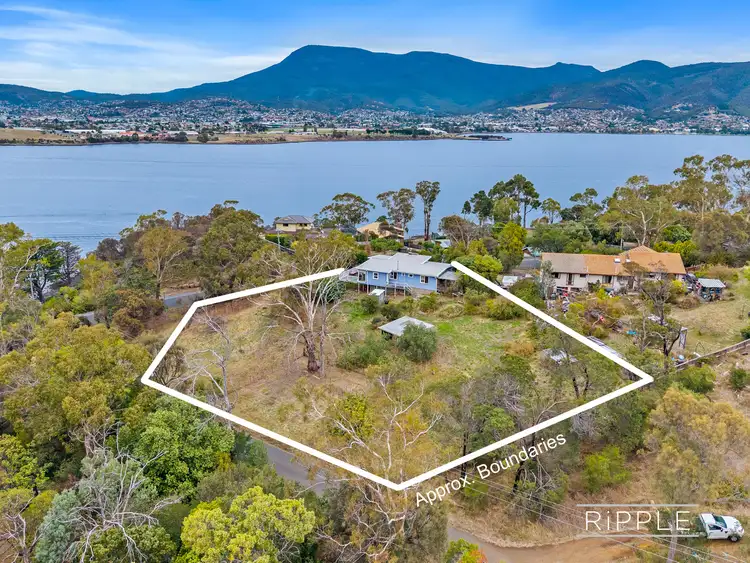 38 Otago Bay Road