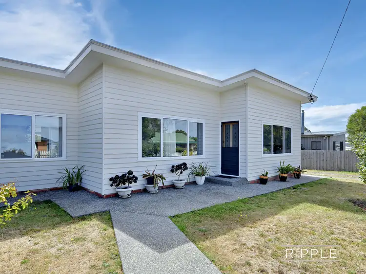 5 View Street
