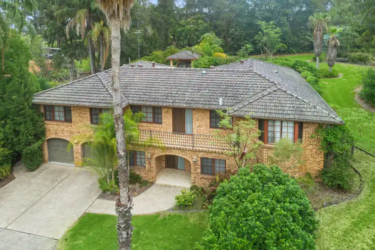 10 Edwards Road