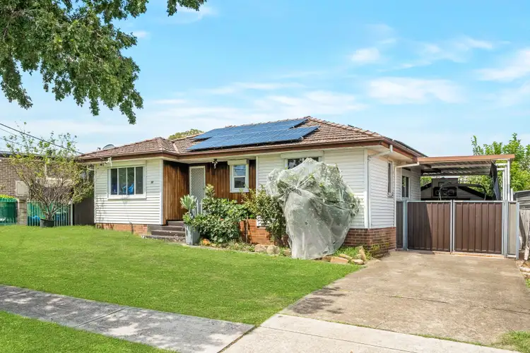 10 Adaminaby Street
