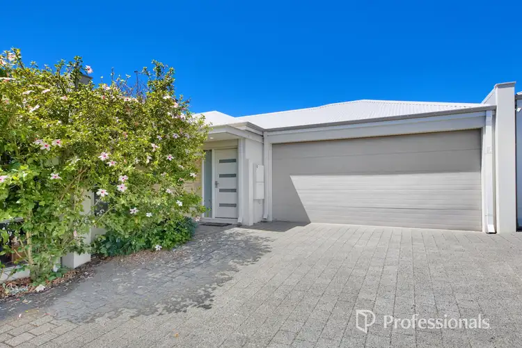 11D Green Avenue