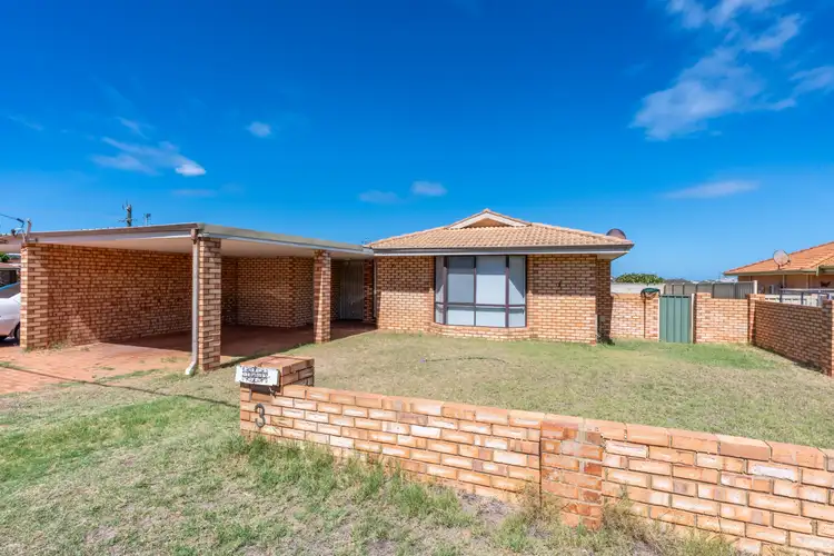 3 Roebuck Street