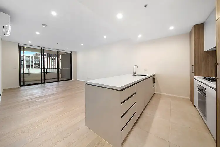 39 Flora Street