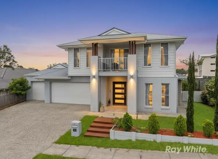 33 Mahogany Place
