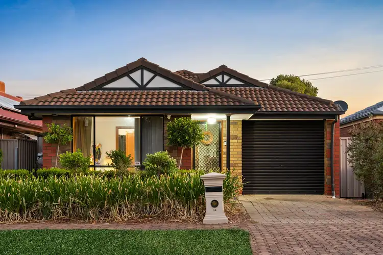 15 Hampton Drive
