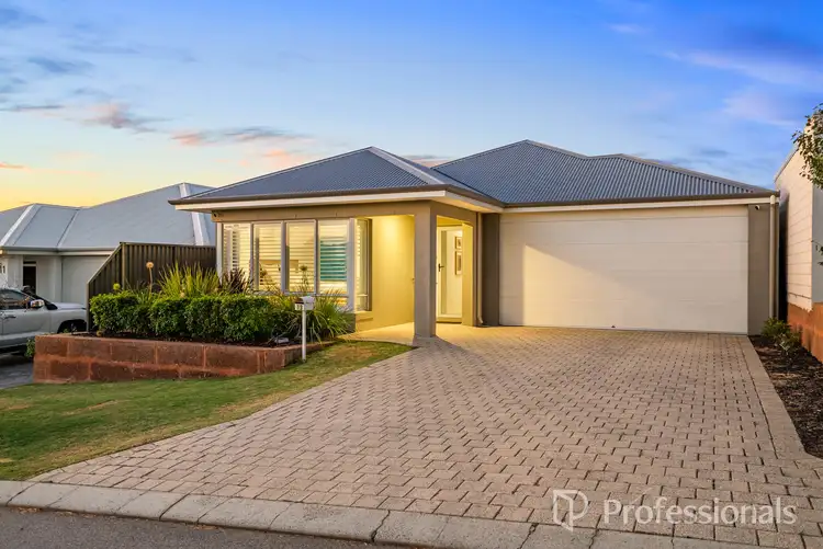 13 Saltbush Street
