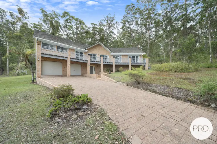 51 Benaroon Drive