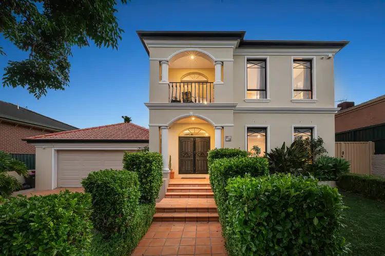 13 carex way