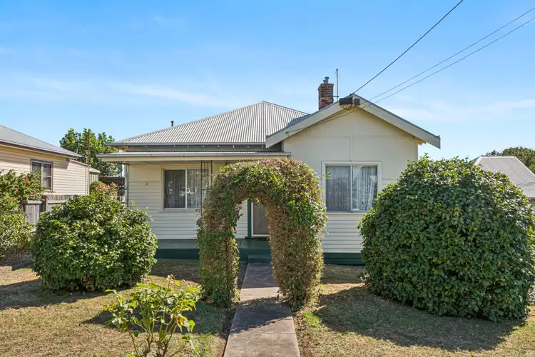 2 Dowling Street