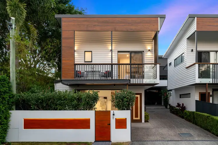 9 Vivienne Street