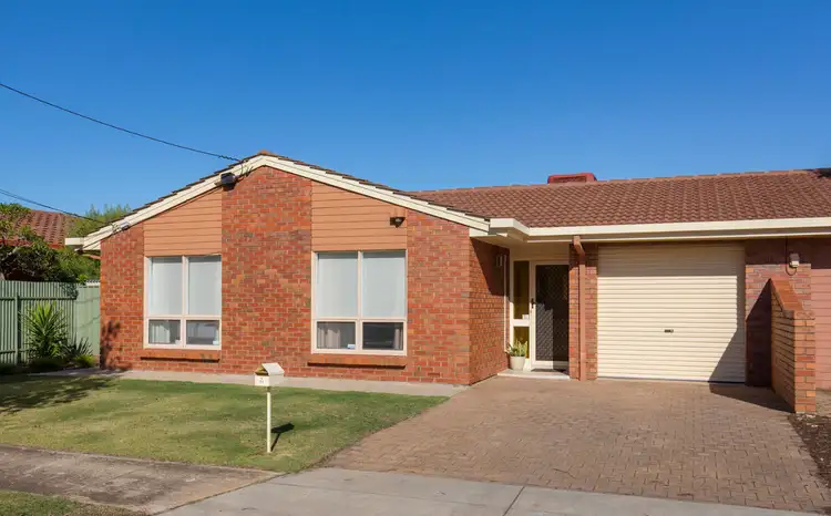 1/11 Victoria Ave
