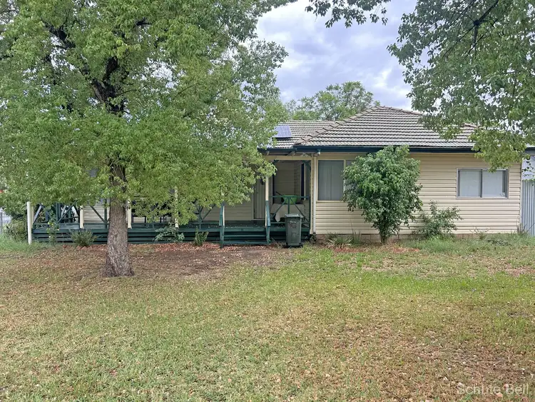 108 Oxley St