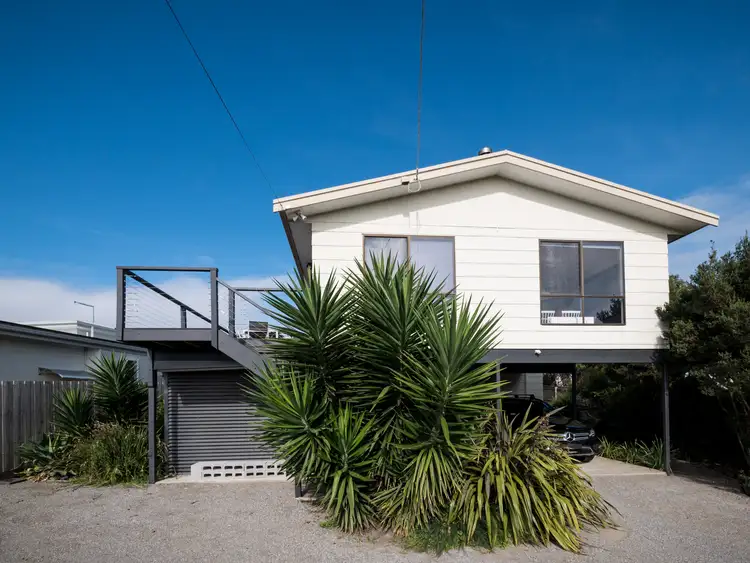 15 Cronulla Avenue